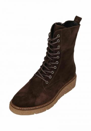 Сапожки на танкетке