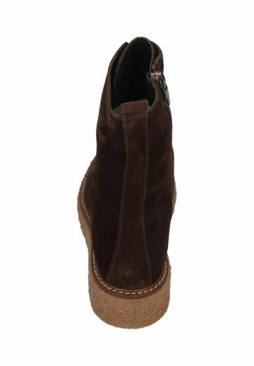 Сапожки на танкетке