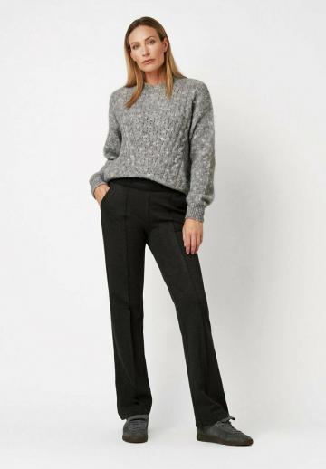 Узкие брюки