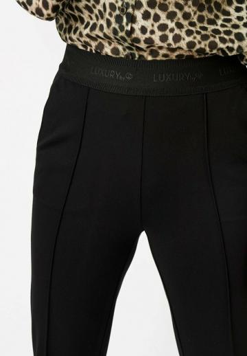 Узкие брюки