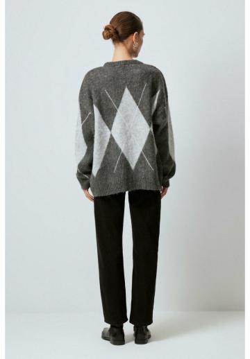 Длинный пуловер