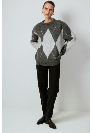 Длинный пуловер