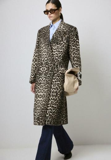 Шерстяное пальто