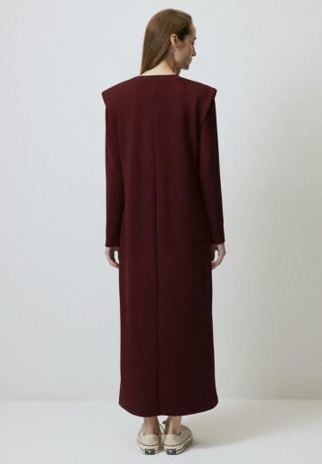 Вязаное платье