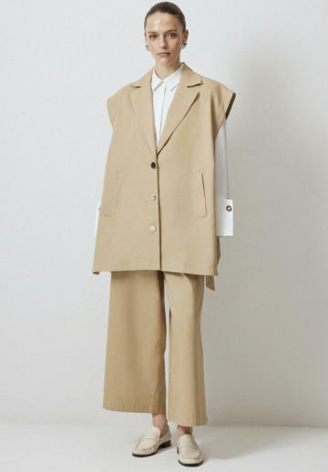 Короткая куртка