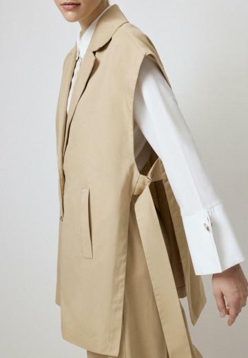 Короткая куртка