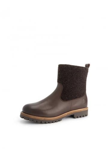 Зимние ботинки