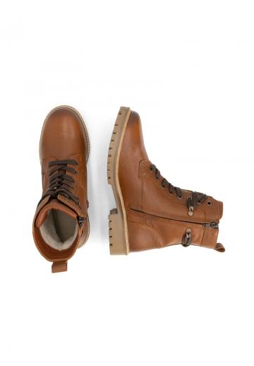 Зимние ботинки