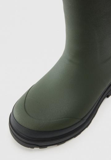 Резиновые сапоги