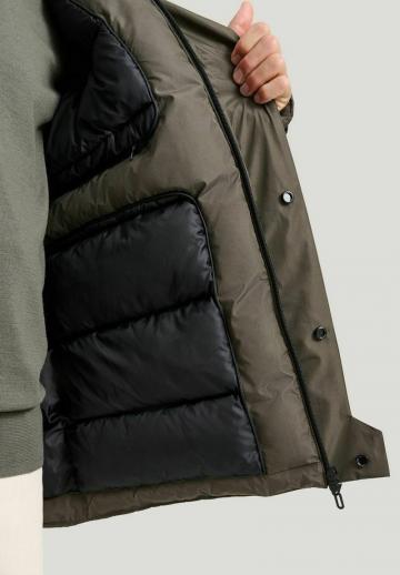 Зимняя куртка