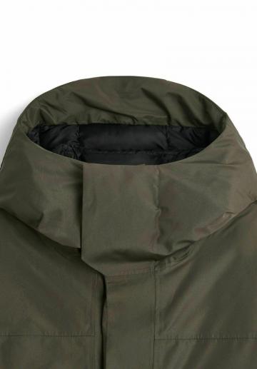 Зимняя куртка