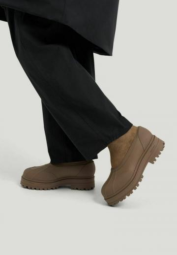 Полусапожки на платформе