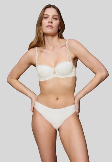 Бюстгальтер