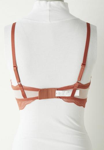 Бюстгальтер