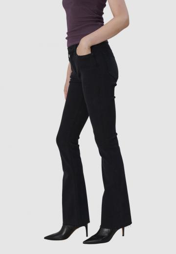 Клешеные брюки