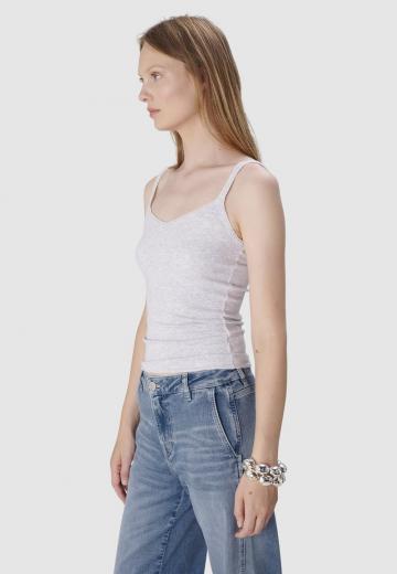 Топ на бретельках