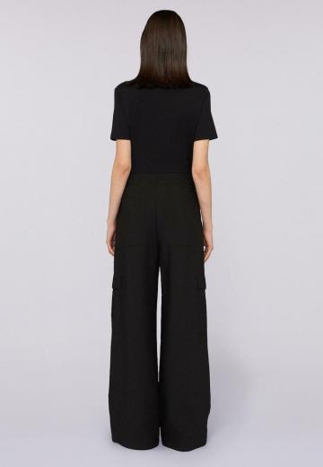 Брюки с накладными карманами