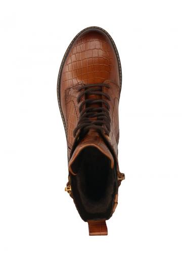 Ботинки на шнуровке