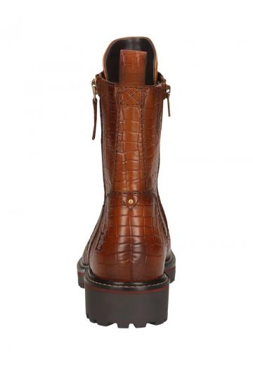 Ботинки на шнуровке