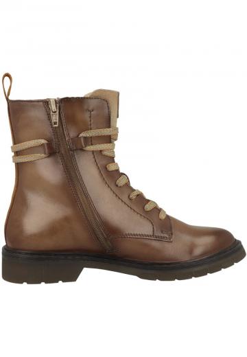 Ботинки на шнуровке