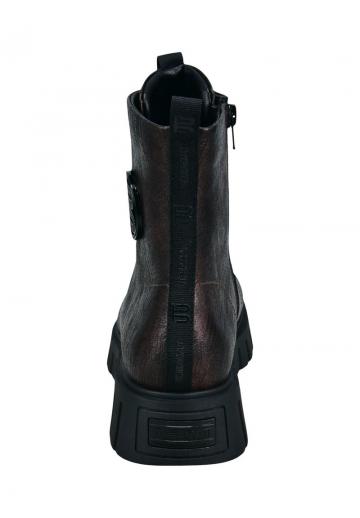 Сапожки на танкетке