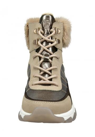 Зимние ботинки