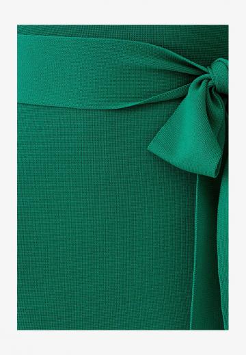 Вязаное платье