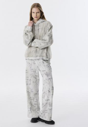 Пуловер с капюшоном