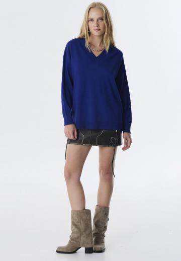 Длинный пуловер