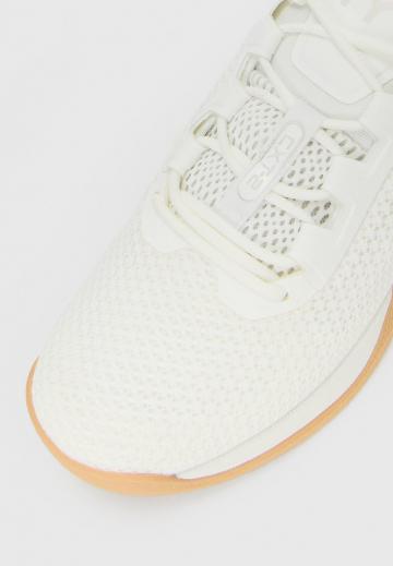 Тренировочные кроссовки