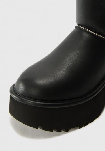 Зимние ботинки