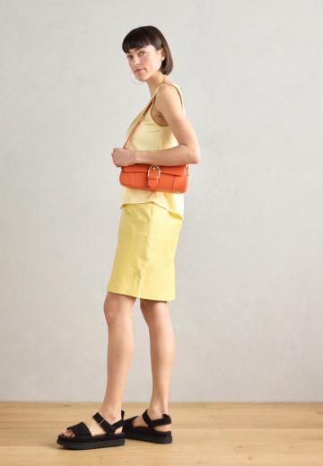 Босоножки на платформе