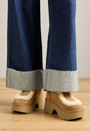 Ботинки на шнуровке