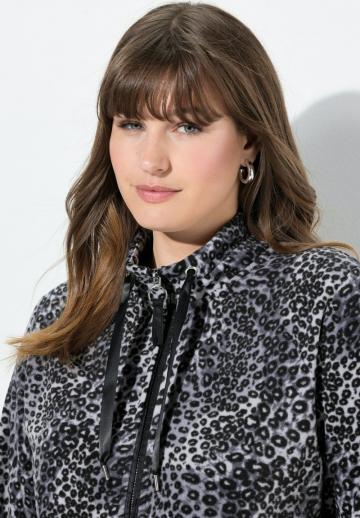 Короткое пальто