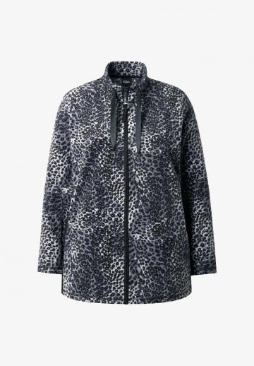 Короткое пальто