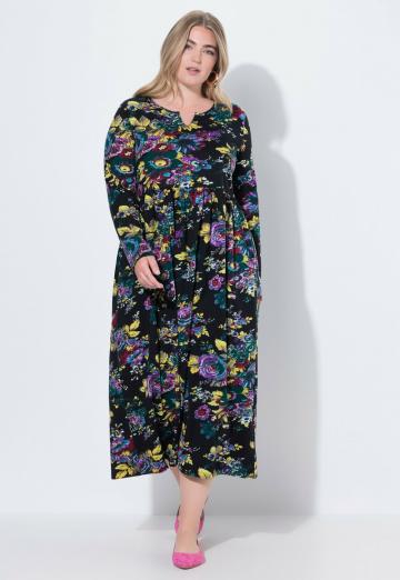 Вязаное платье