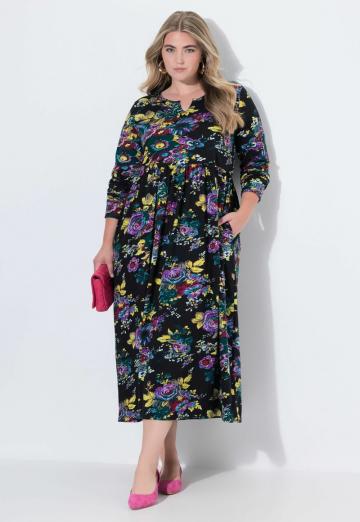 Вязаное платье