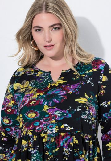 Вязаное платье