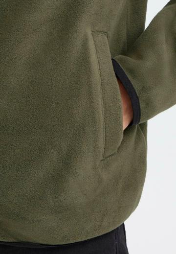 Флисовая куртка