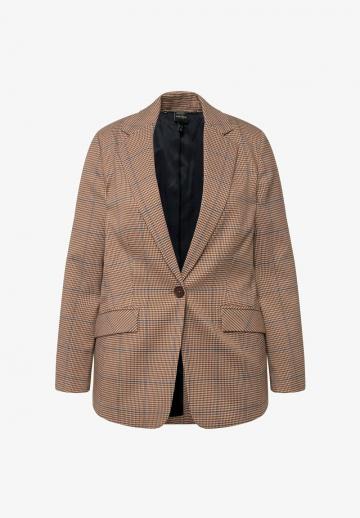 Короткое пальто