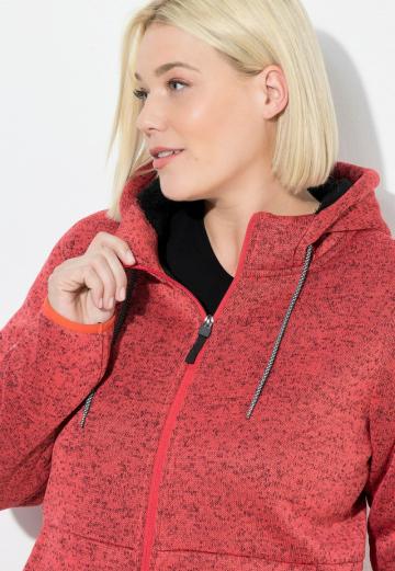 Длинный жилет