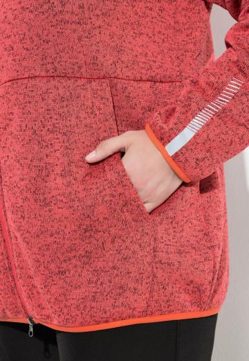 Длинный жилет