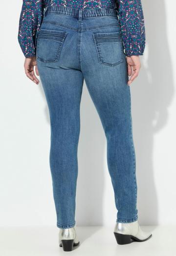 Узкие джинсы