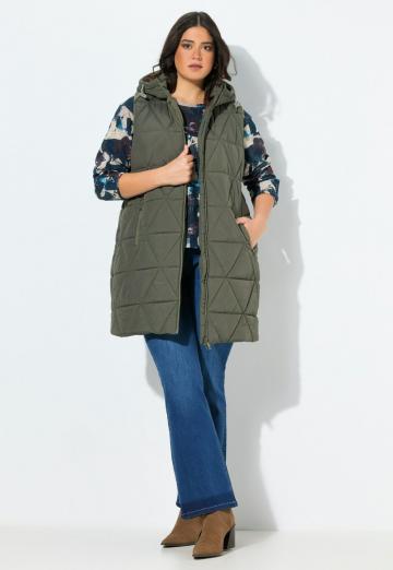 Длинный жилет