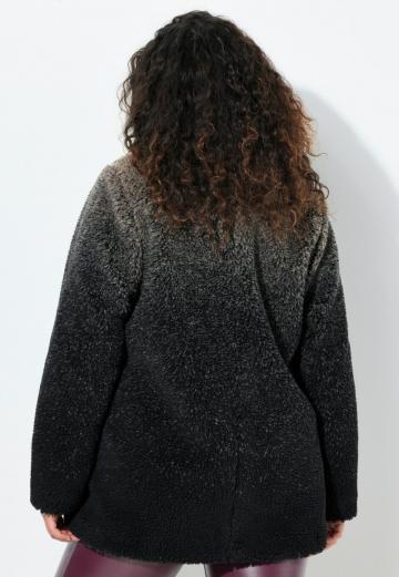 Короткое пальто