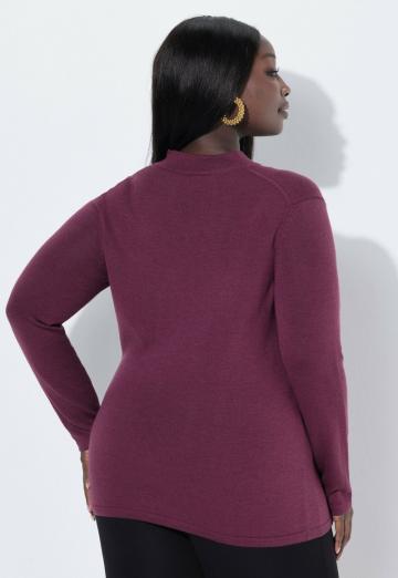 Пуловер с вырезом V