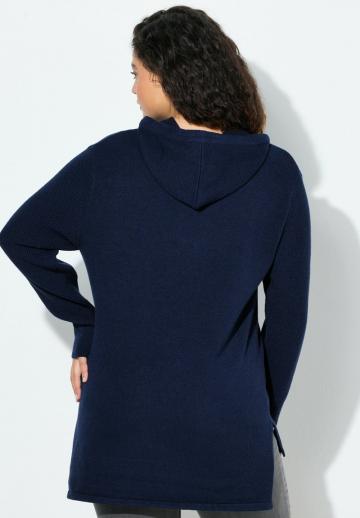 Пуловер с капюшоном