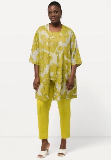 Длинный жилет