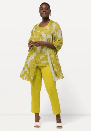 Длинный жилет