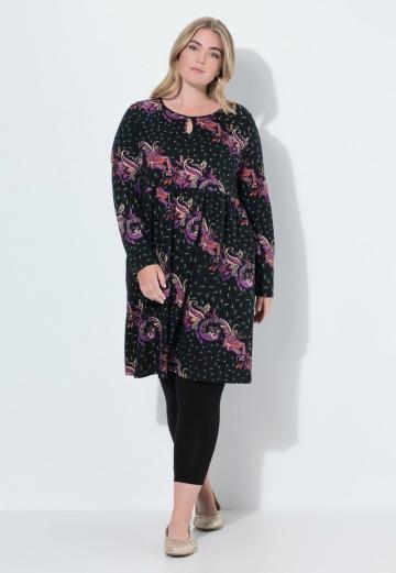 Вязаное платье